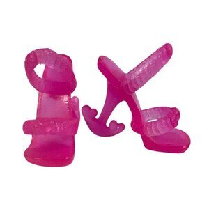 Monster High Shoes Pink Anchors For Draculaura Skull Shores